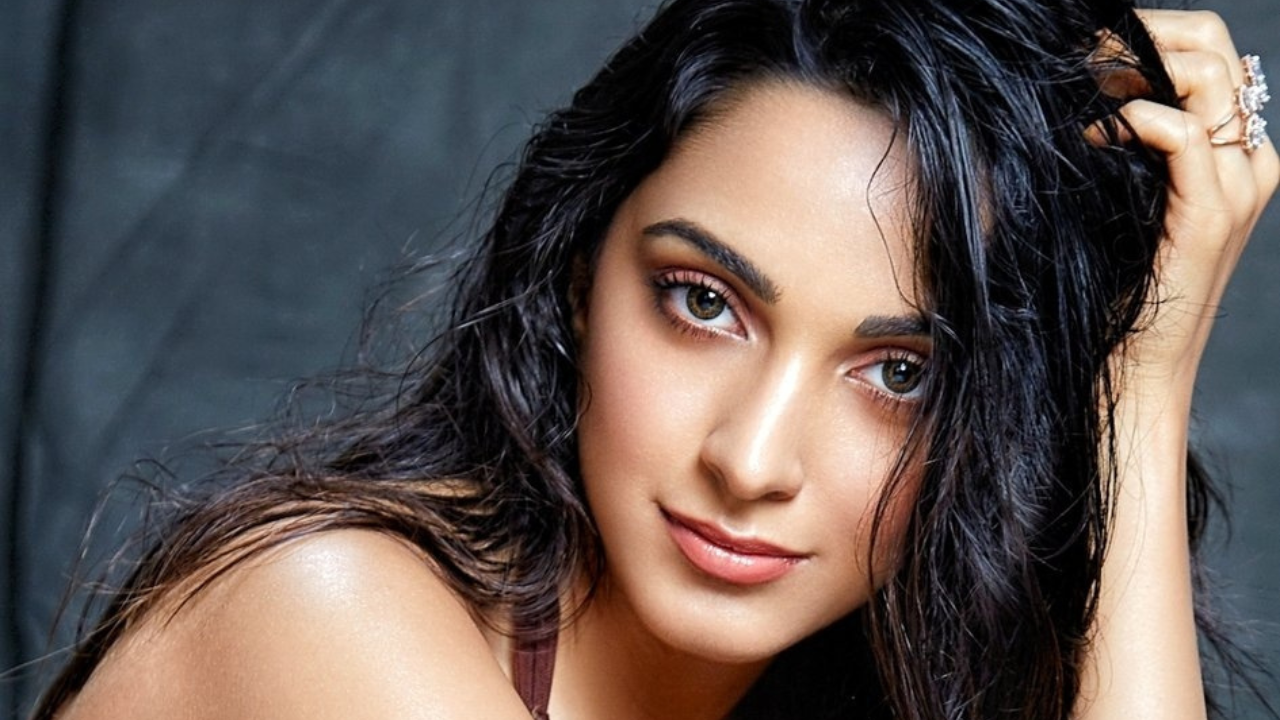 Kiara Advani to act with NTR in Bollywood Project War 2