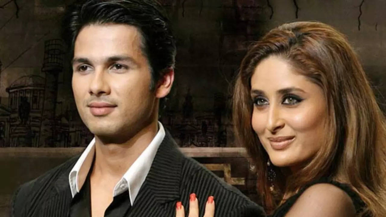 I Was Destroyed Shahid Kapoor Finally Reacts To Photo Kissing Ex Girlfriend Kareena Kapoor