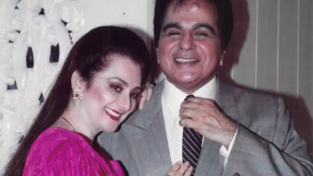 Saira Banu shares pic with Dilip Kumar