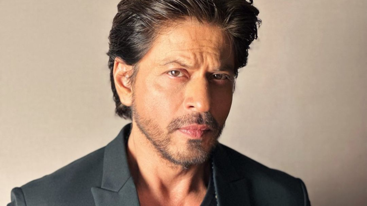 Shah Rukh Khans 57 Year Old Fan Asks Jawan Mein S Xy Look Ka Raaz