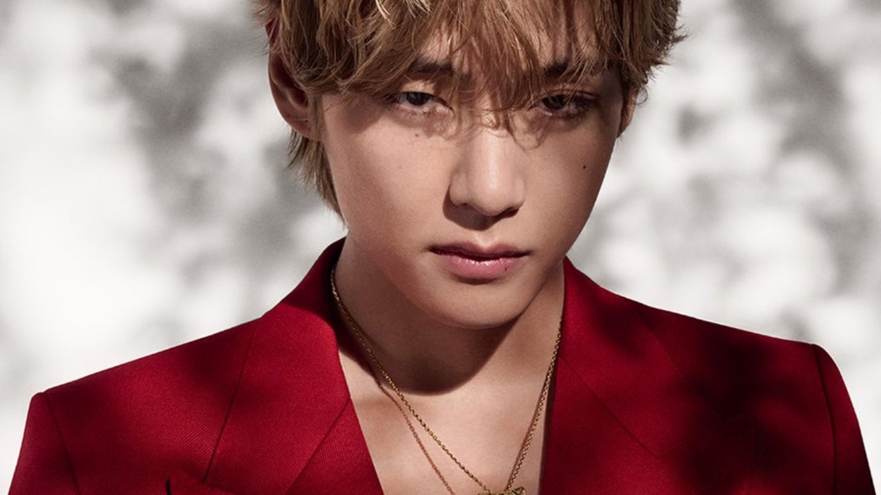 BTS V Crashes Site SELLS OUT Rs 22 Lakh Necklace Upon Being