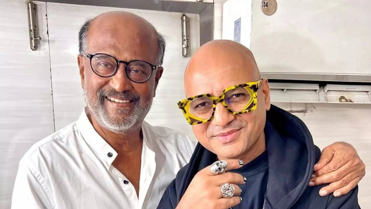 Rajinikanth Dons New Look In Viral Pictures. Fans Get Excited For Thalaivar 170