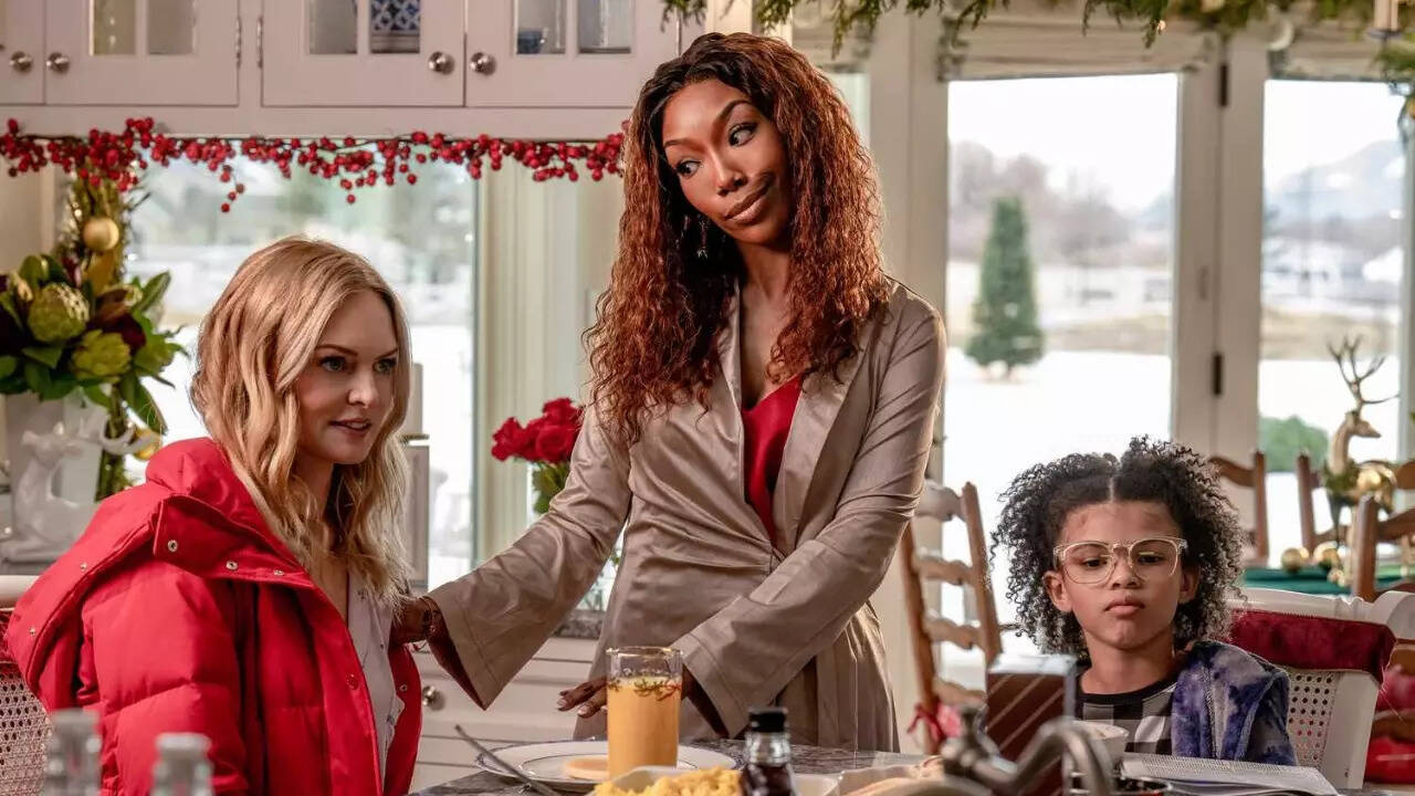 Best christmas ever movie review heather graham brandy s film makes