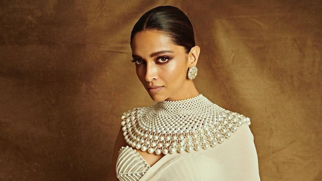 Deepika Padukone Finally REACTS To Open Relationship Controversy