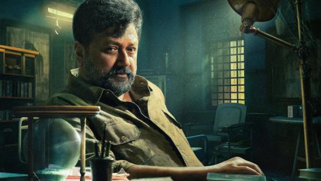 Abraham Ozler Movie Review: Midhun Manuel Thomas Unveils In-Depth Police Investigation With Underlying Twist, Reviews News | Zoom TV