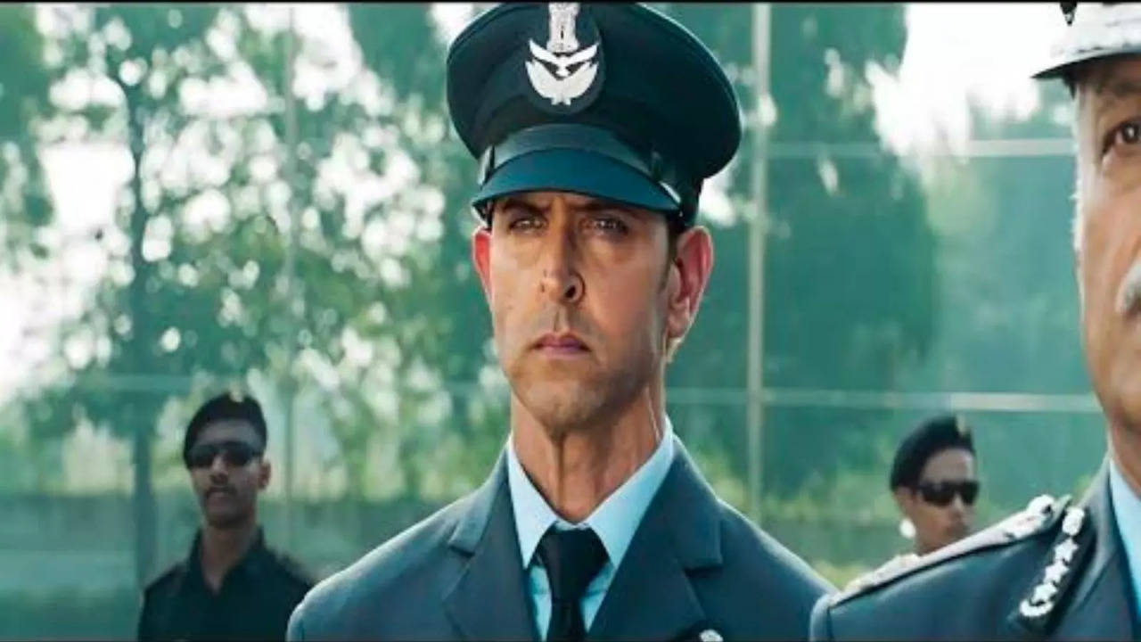 Fighter Box Office Collection Hrithik Roshan Deepika Padukones Film Shows Significant Dip 