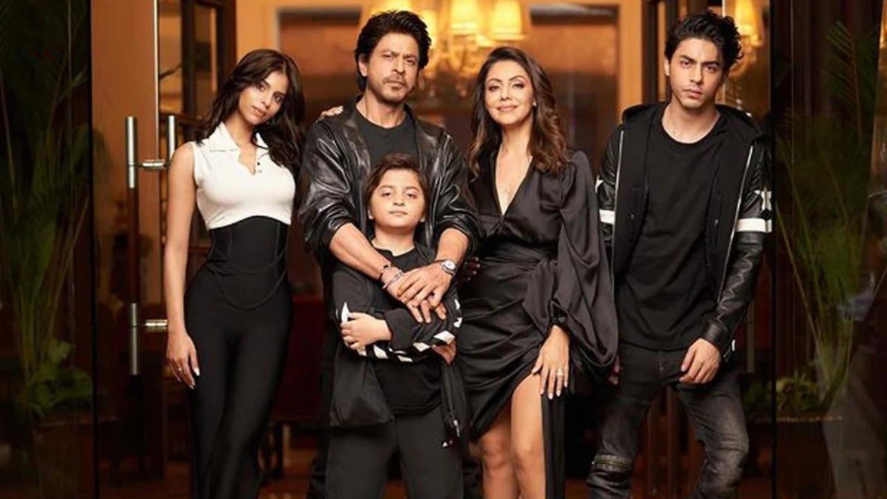 Shah Rukh Khan Spills The Beans On His Kids' Playful Teasing When He Turns Serious