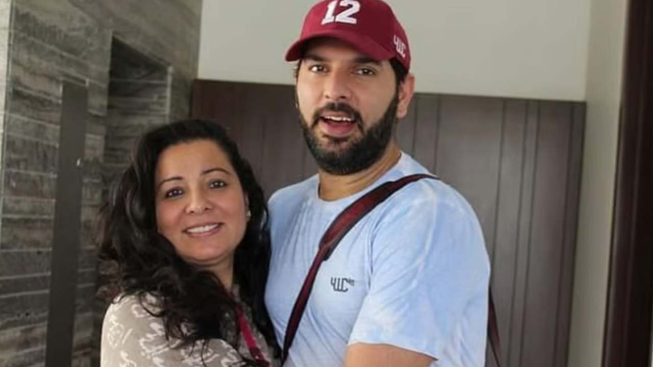 Robbery At Yuvraj Singh's Panchkula Home: Police Register Case After ...