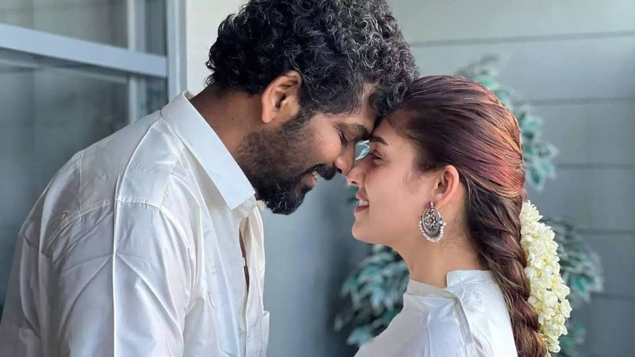 Vignesh Shivan Shares Instagram Stories Cheering Nayanthara After She Unfollows Him on Instagram