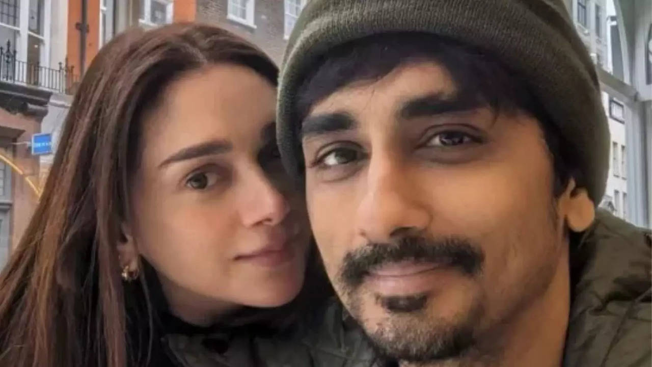 Aditi Rao Hydari, Siddharth Are MARRIED Now, Couple Tied The Knot At Telangana Temple: Report