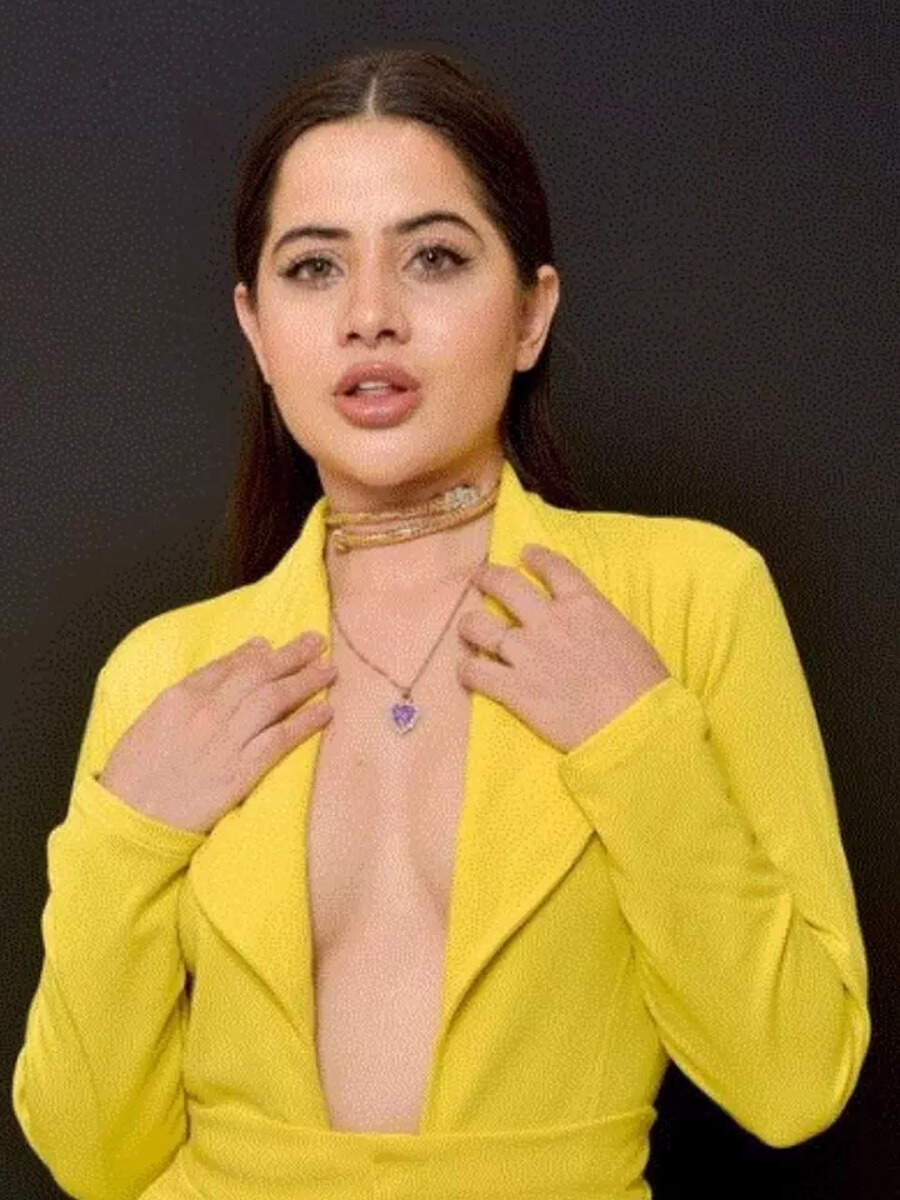 Best party outfits worn by Urfi Javed
