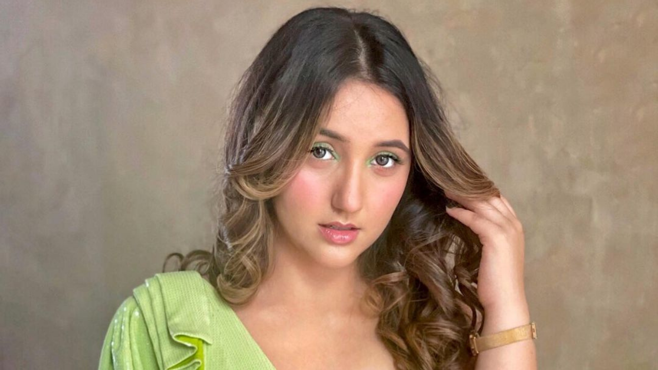 Ashnoor Kaur has taken a break from TV