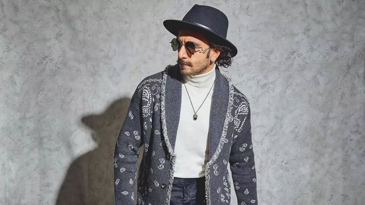 Fashion Friday: 5 times when the 'Cirkus' star Ranveer Singh stole the show  with quirky hats, caps