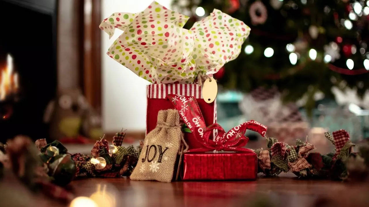 Safe for Work Secret Santa Gifts for Coworkers, Office Party | The Daily  Dish