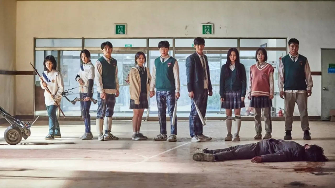 Yoon Chan Young, Park Ji Hoo, Cho Yi Hyun's All of Us Are Dead trailer