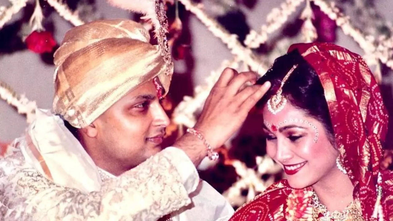 Former actress Tina Ambani shares rare old photos with husband Anil ...