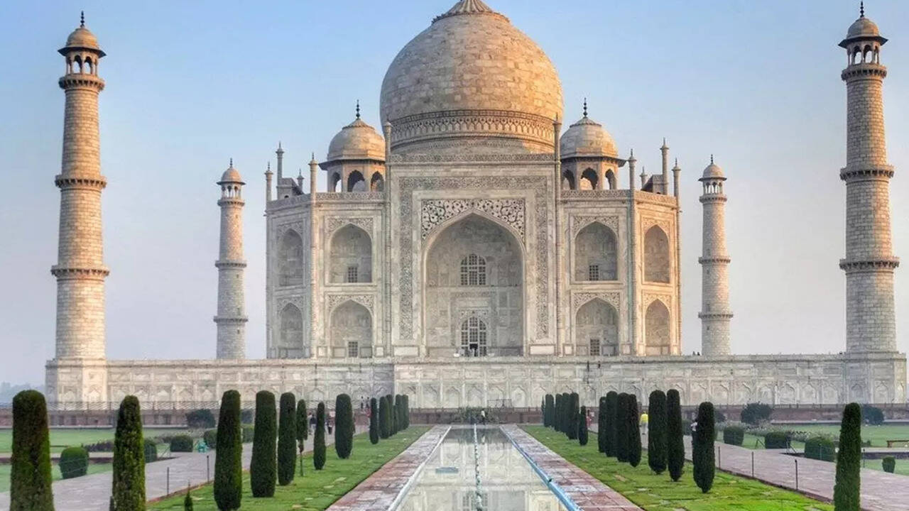two men allegedly raise pro-pakistan slogans in taj mahal on last day of 367 'urs' of shah jahan
