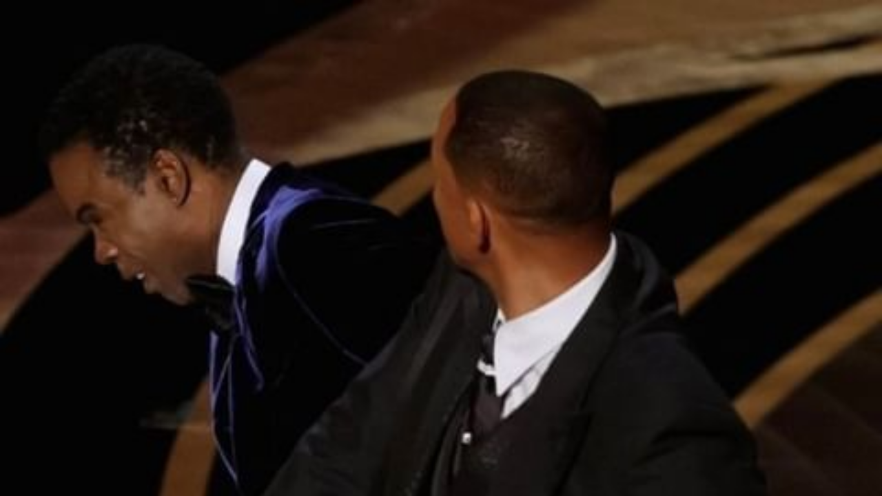 After Will Smith slaps Chris Rock at Oscars 2022, netizens ...