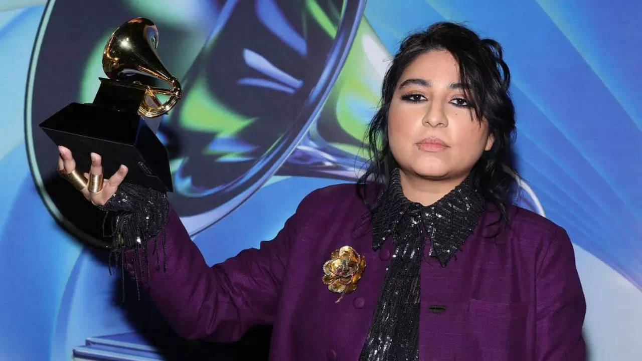 Arooj Aftab becomes first Pakistani woman to win Grammy