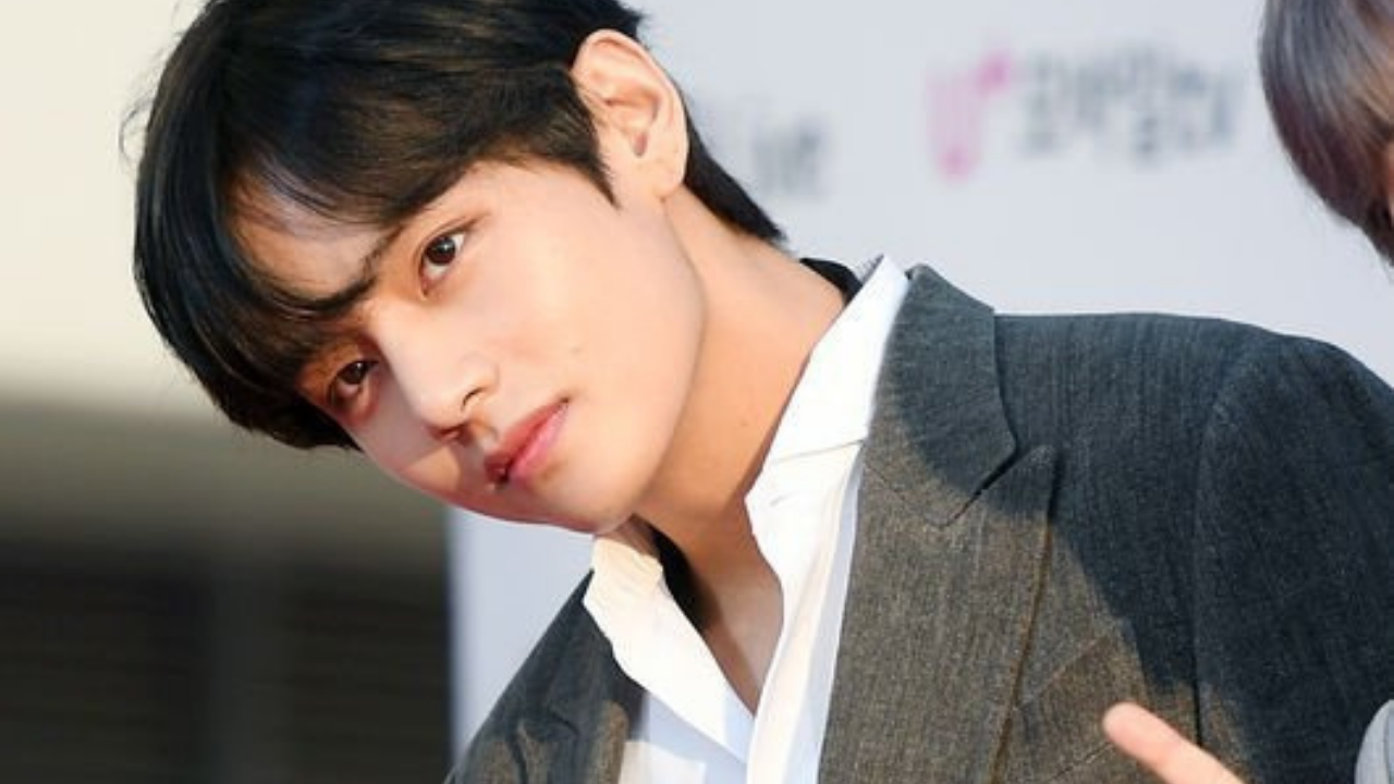 BTS Rewind: When V made the internet go wild by posting an after-shower