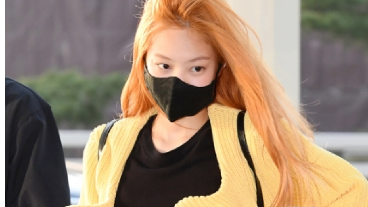 Blackpink's Jennie's airport look