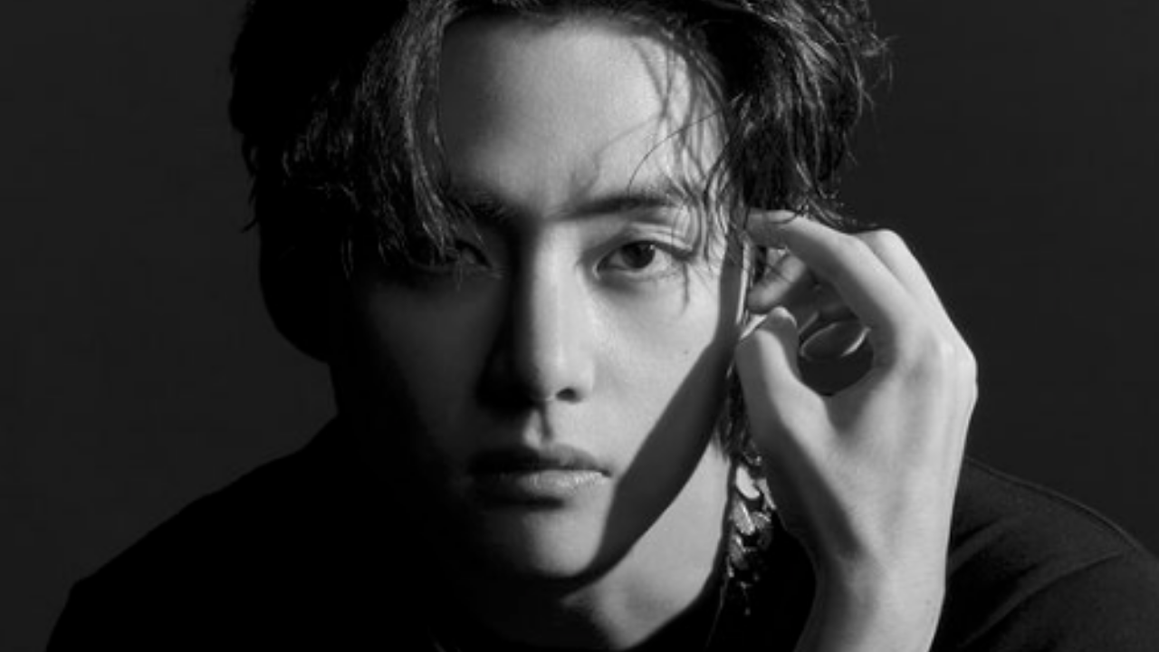 Bts BTS' V reveals the bruise he got on the last day of PTD Las Vegas