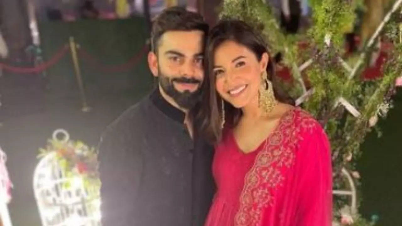 Anushka Sharma - Virat Kohli