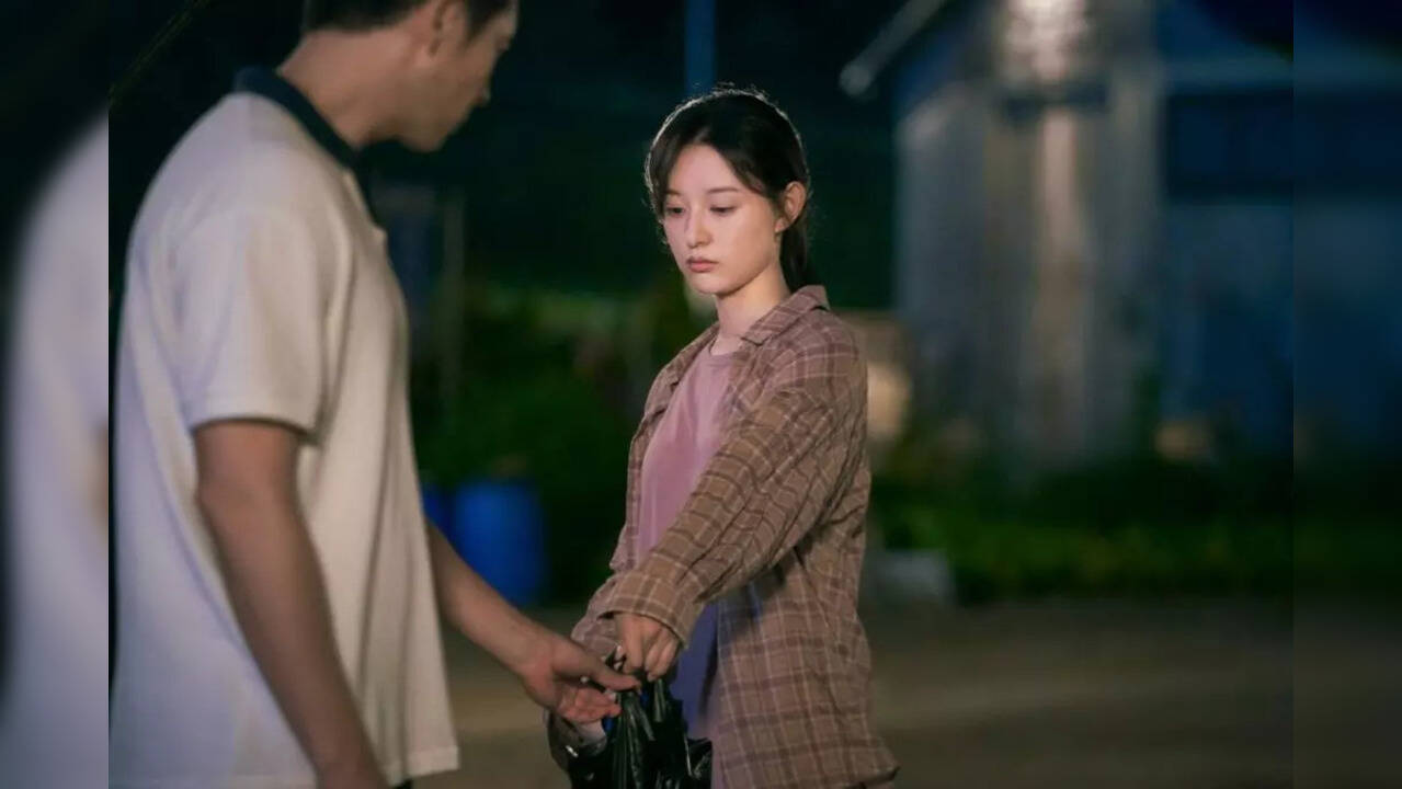 My Liberation Notes Episode 7 Recap Mi Jeong And Gu Shed Their Inhibitions And Get Closer My Liberation Notes Episode 7 Recap Mi Jeong And Gu Shed Their Inhibitions And Get Closer