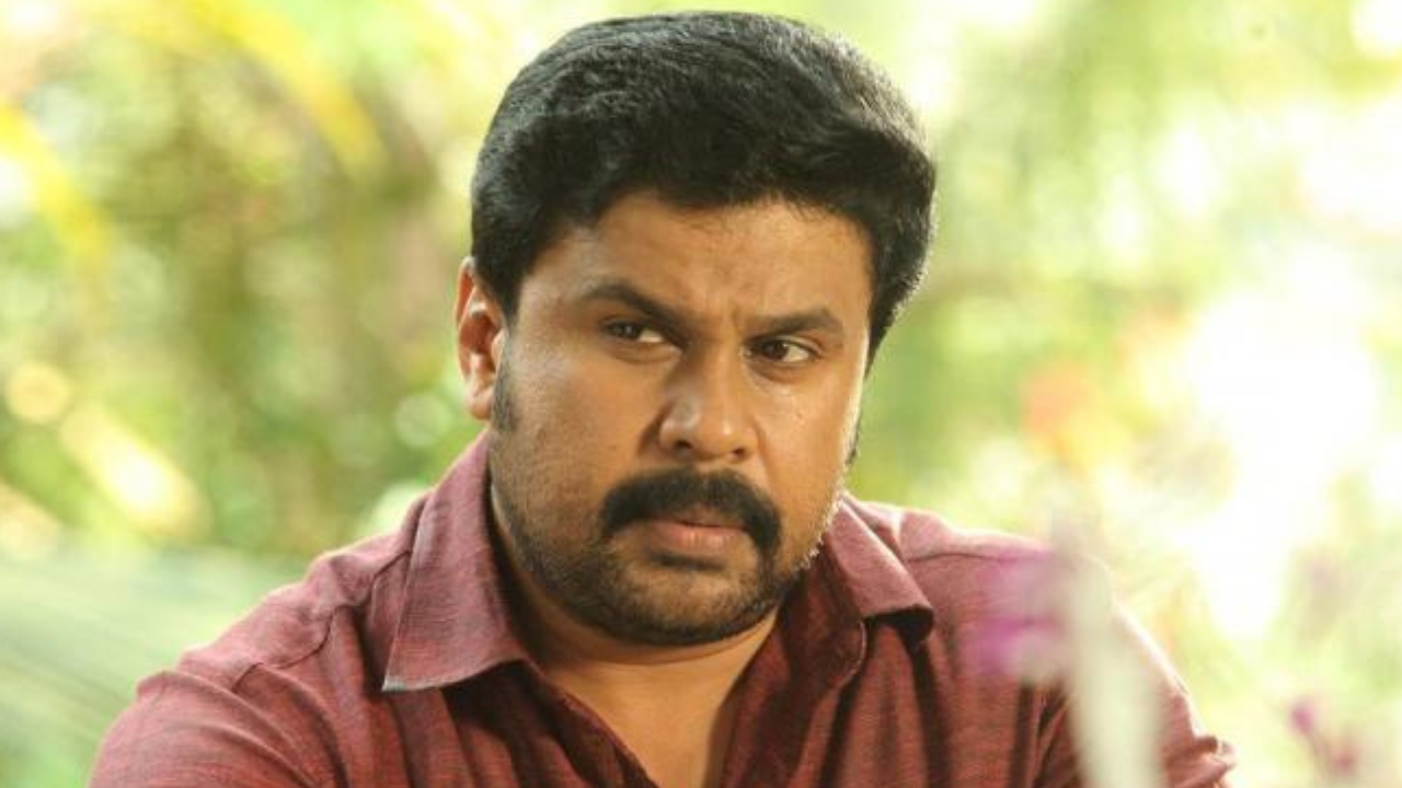 Kerala cops grill Dileep's wife Kavya Madhavan in 2017 actress ...