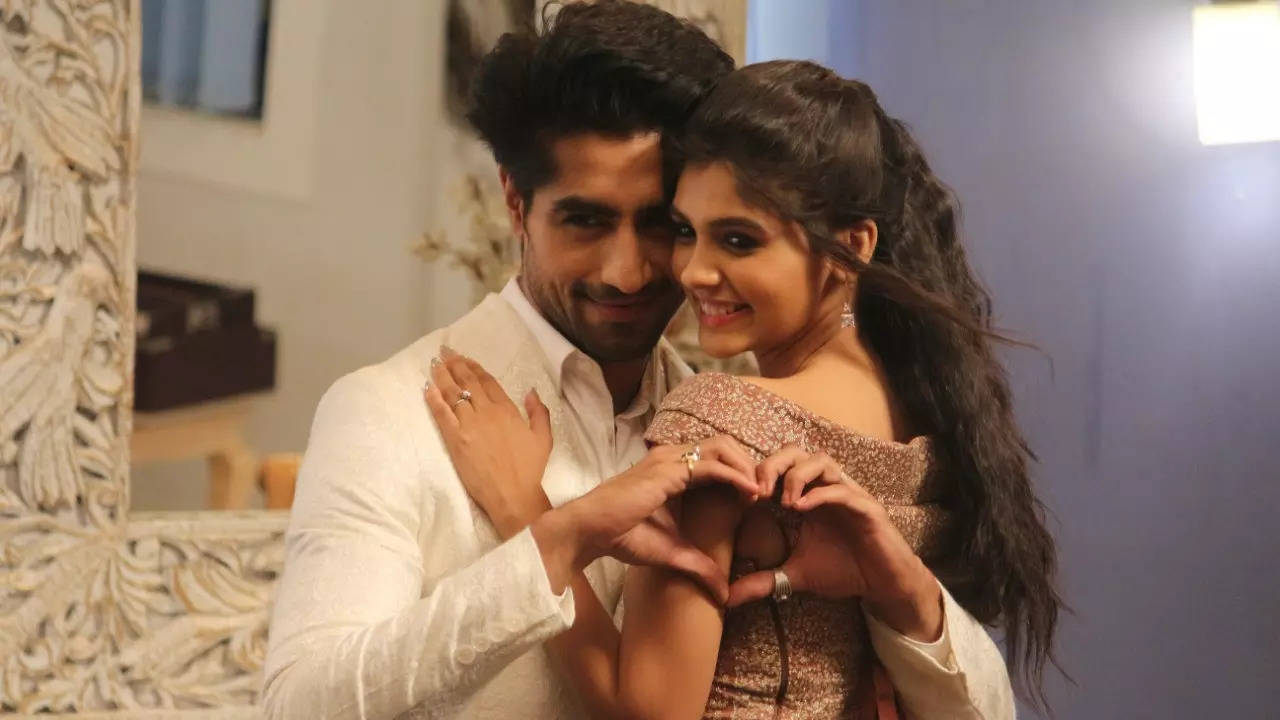 Harshad Chopda and Pranali Rathod