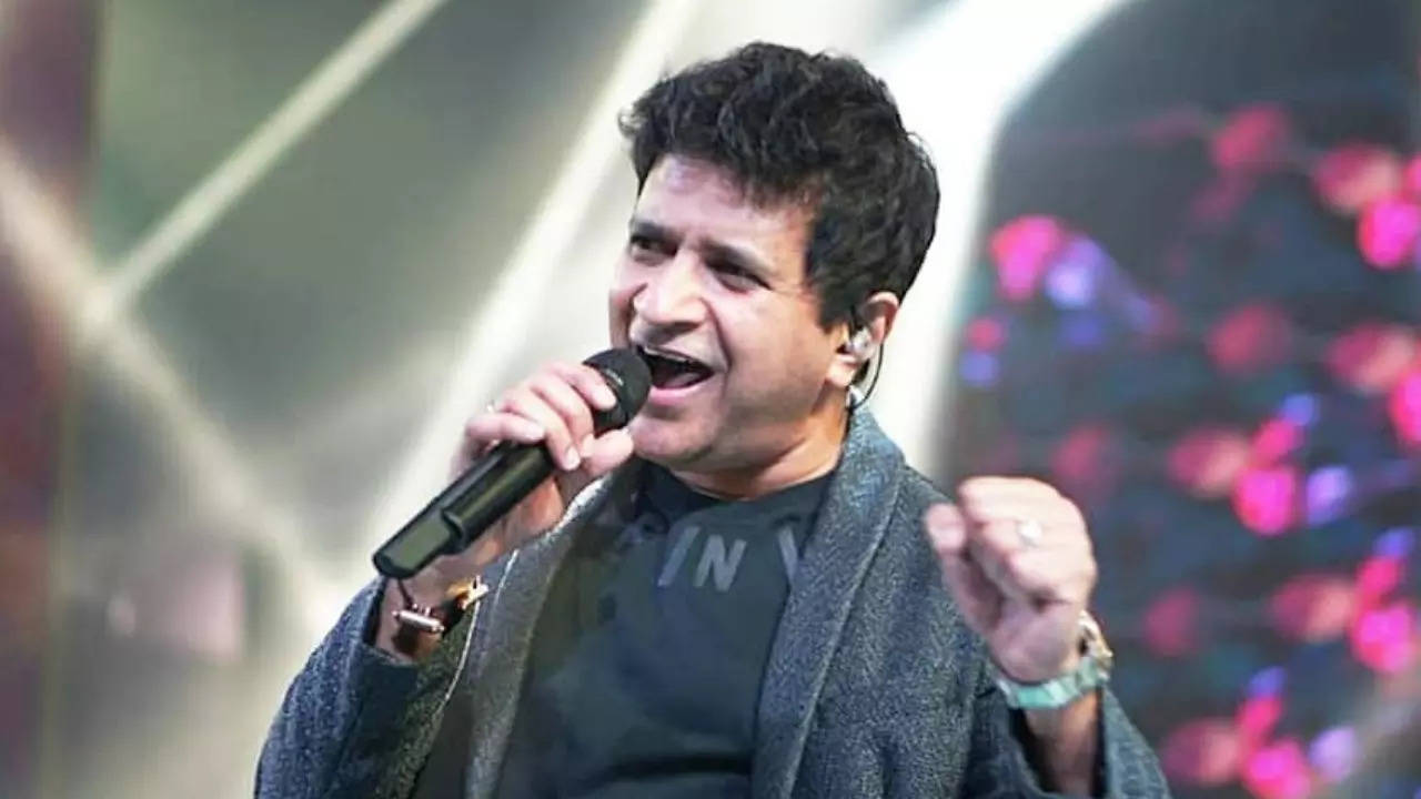 KK fell sick after last song at Kolkata event