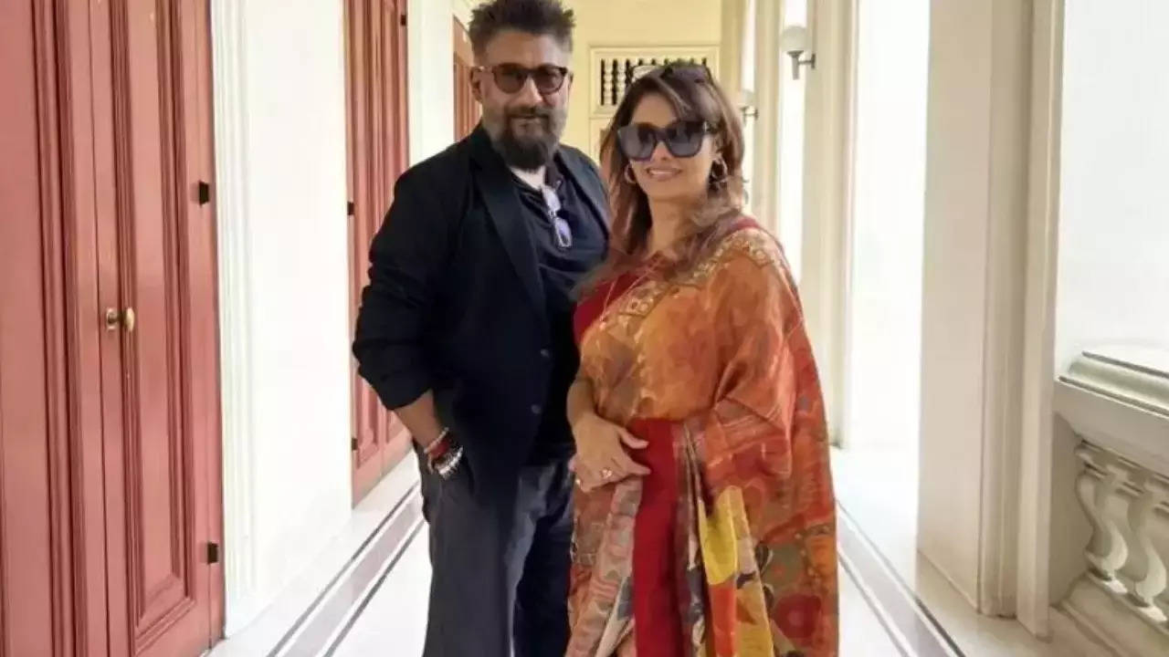 Vivek Agnihotri and wife Pallavi Joshi