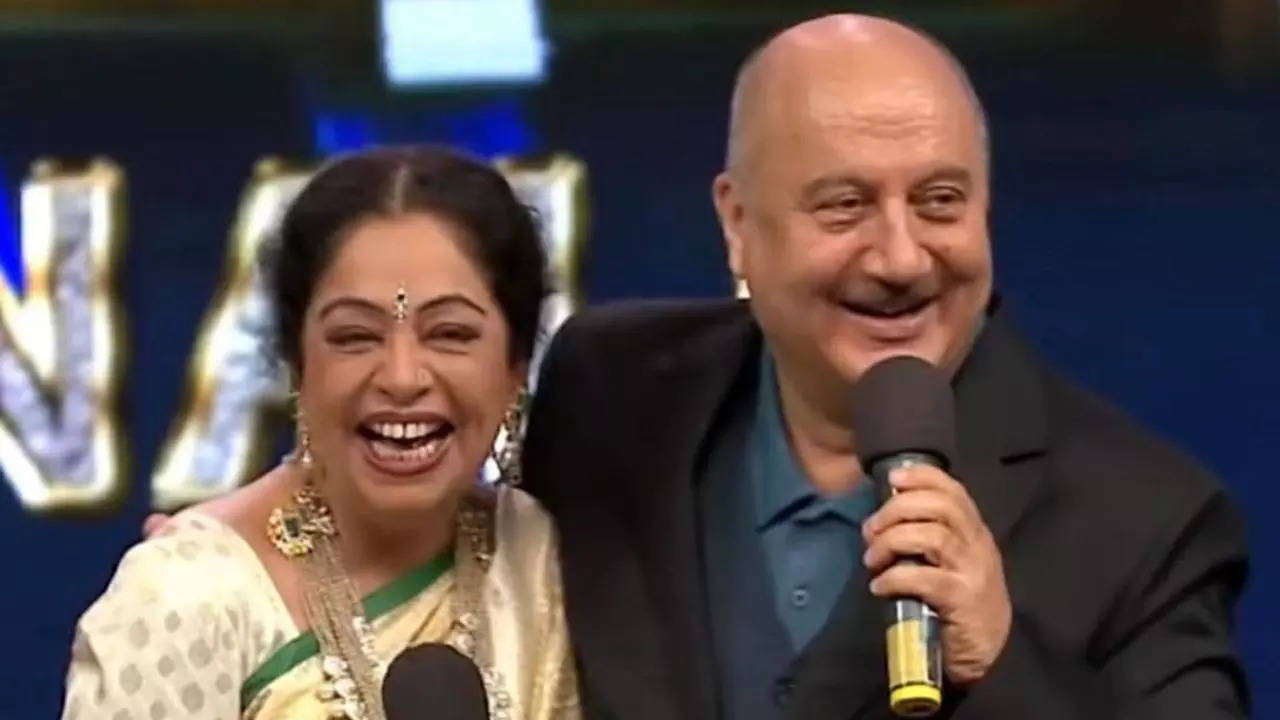 Anupam Kher wishes wife Kirron Kher on her birthday