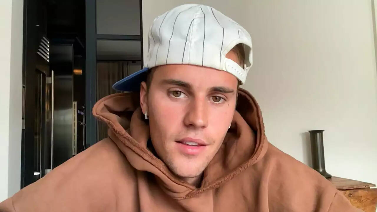 Justin Bieber postpones NYC tour following Ramsay Hunt syndrome