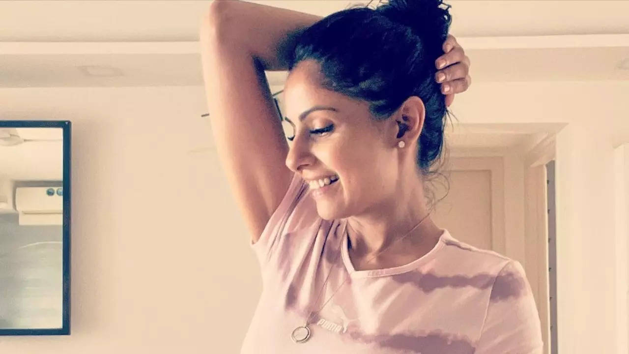 Breast Cancer Survivor Chhavi Mittal Pens Heartfelt Note Announcing End Of Radiotherapy Sessions