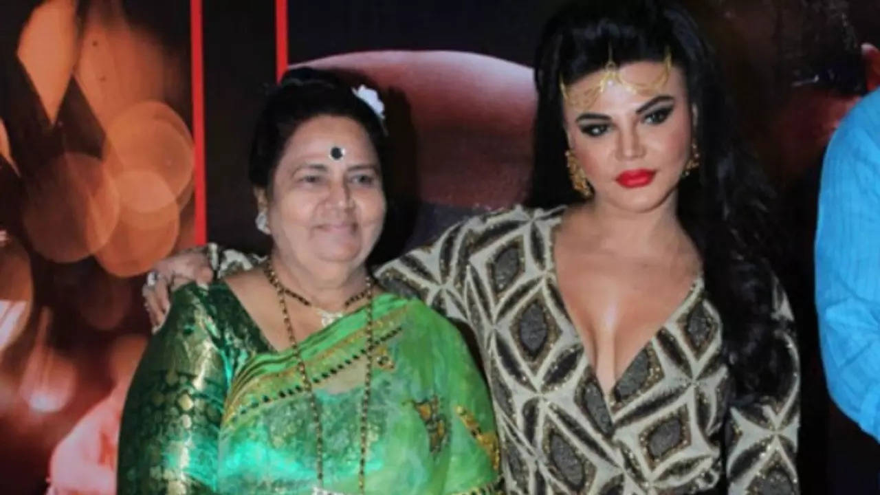 Rakhi Sawant and her mother