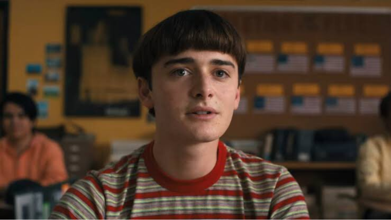 Noah Schnapp says 'Stranger Things' character is indeed gay - Los