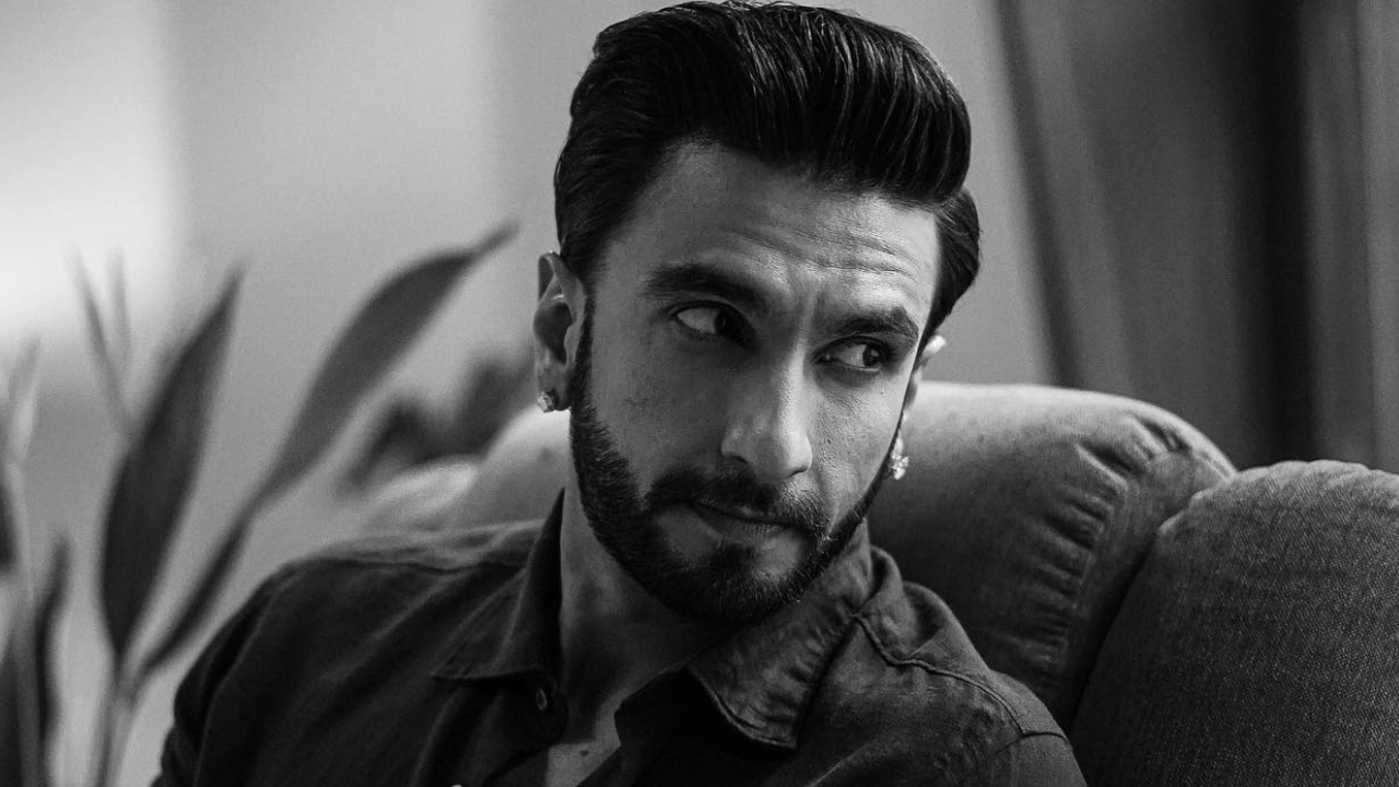 NGO starts clothes donation drive for Ranveer Singh after nude photoshoot