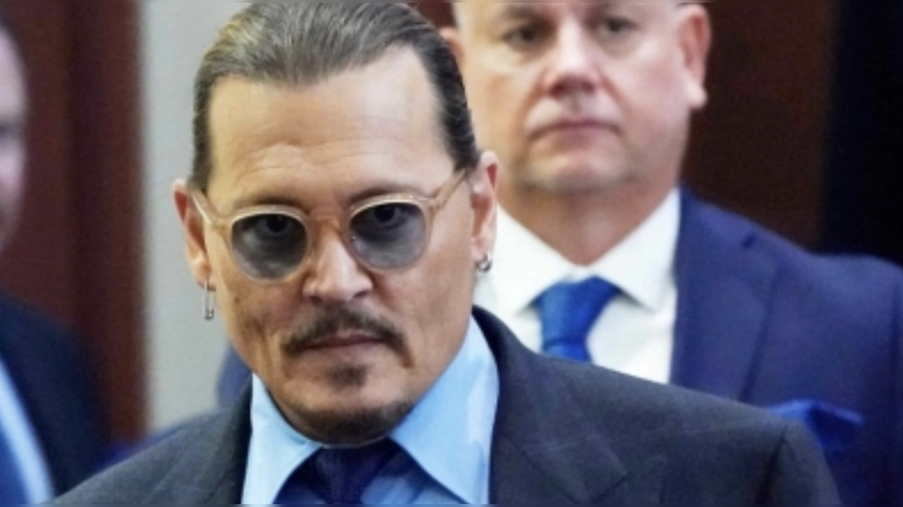 Johnny Depp taught Christina Ricci about homosexuality, Hollywood News ...