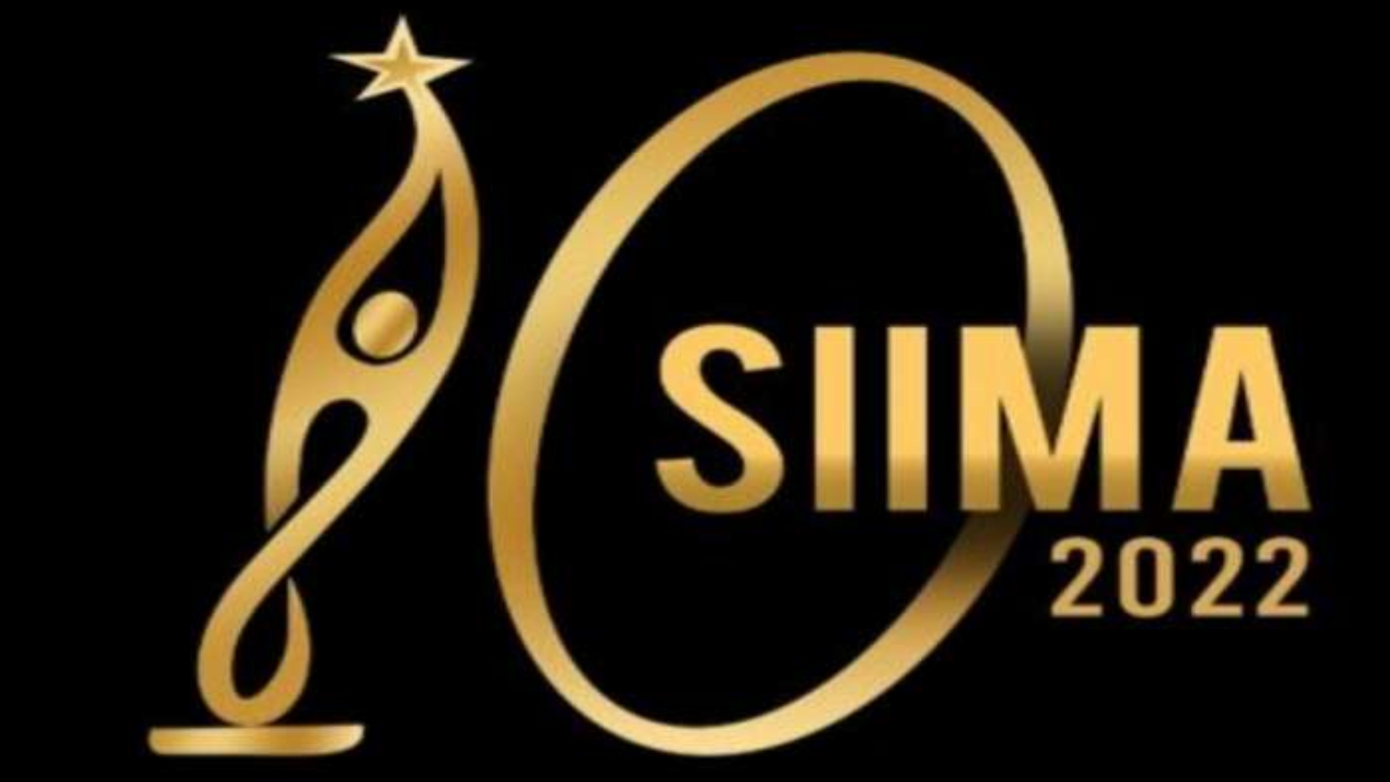 SIIMA Awards 2022 Allu Arjun, Pooja Hegde win Best Actor trophies