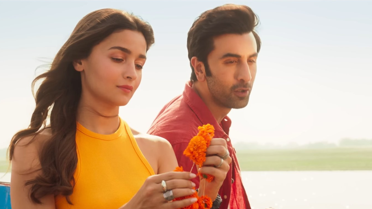 Ranbir Kapoor, Alia Bhatt’s Brahmastra crosses Rs 150 crore at box ...