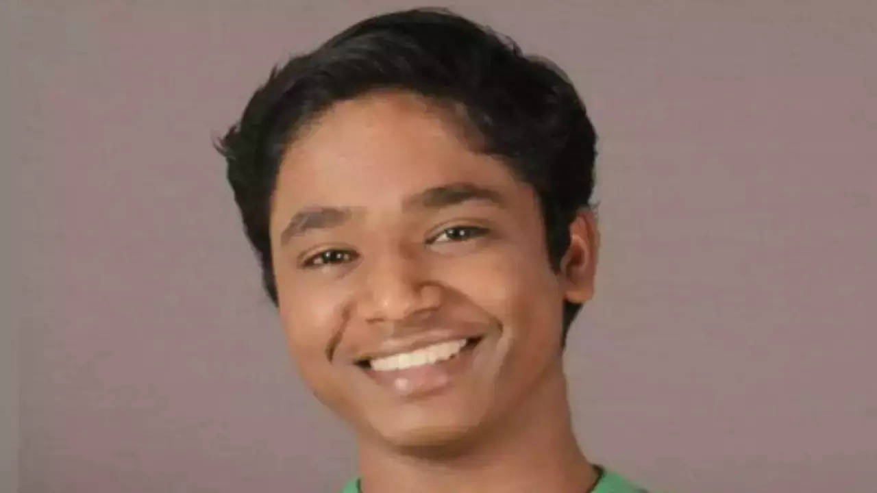 Sairat fame actor to be probed in cheating case