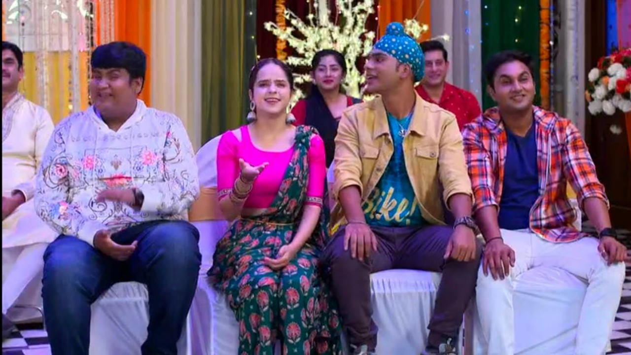 Gokuldham vasi get pleasure from rang-ga-rang occasion