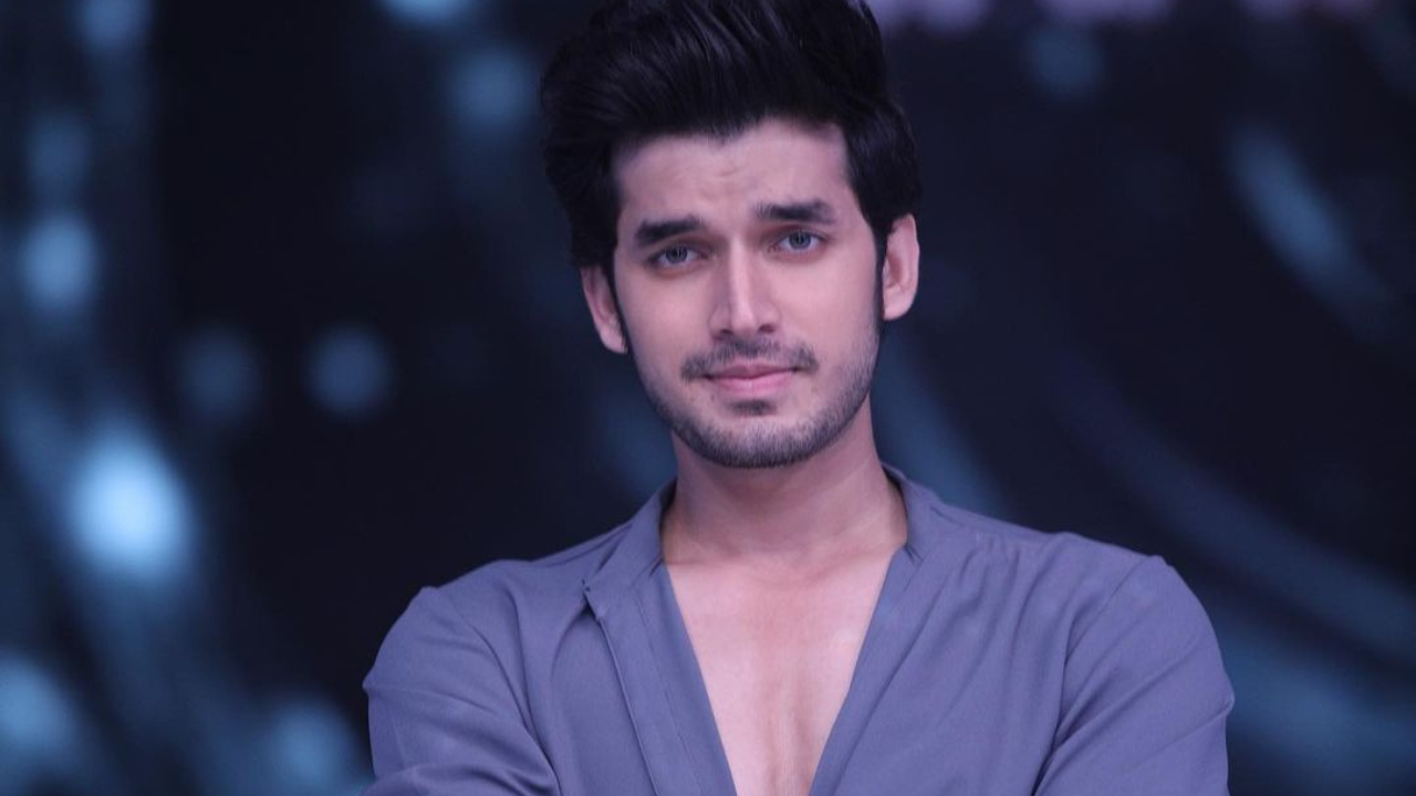 Jhalak Dikhhla Jaa 10 contestant Paras Kalnawat wishes to date Nora