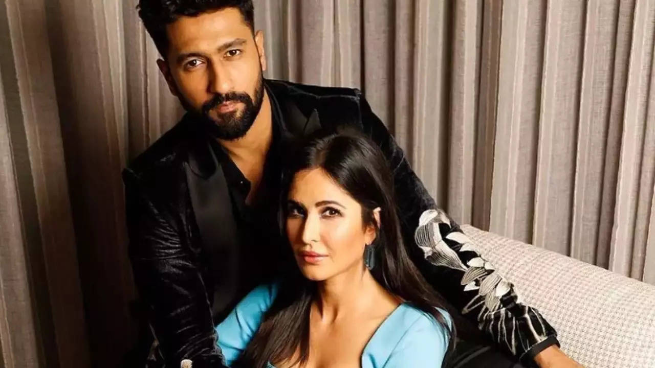 Romance is in the air! Katrina Kaif holds Vicky Kaushal's hand as she ...