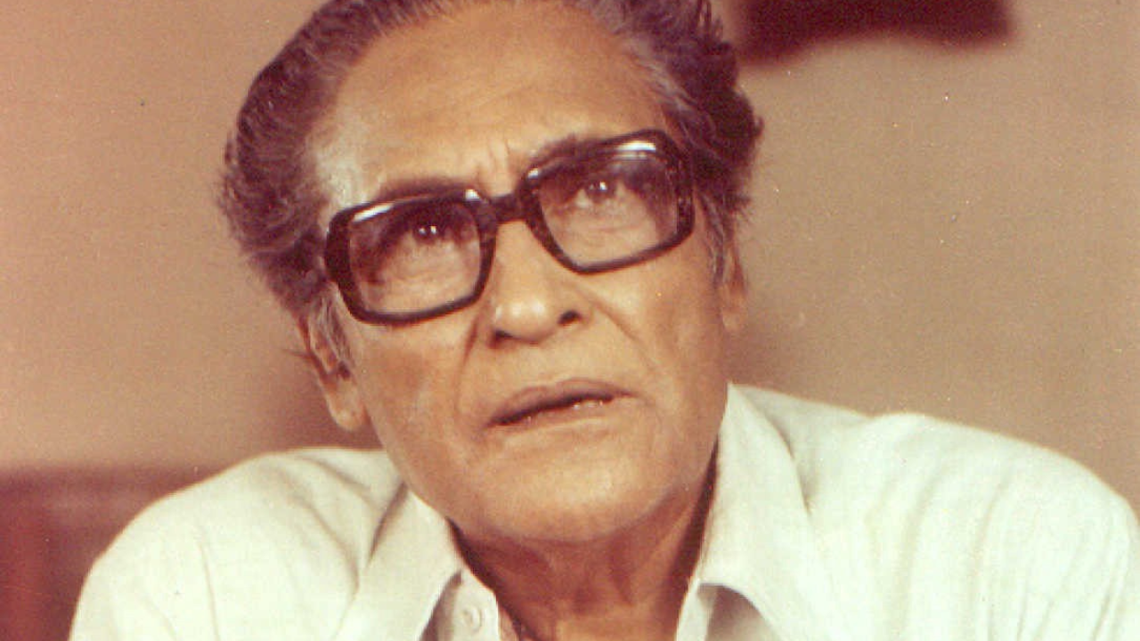 When Ashok Kumar upstaged Raj Kapoor on his own wedding, Krishna Kapoor