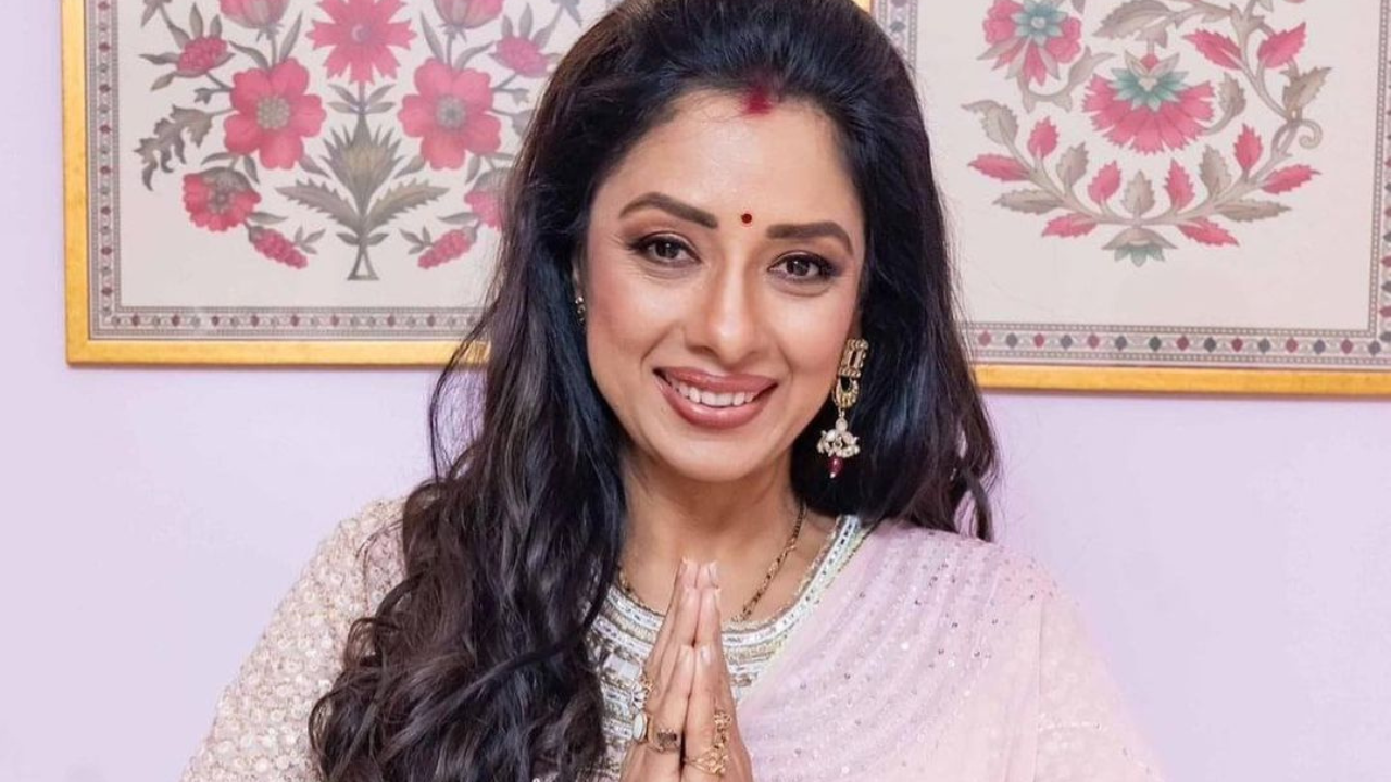 Rupali Anupamaa Star Rupali Ganguly Says Positive Vibes Only In Viral Video Fan Reacts