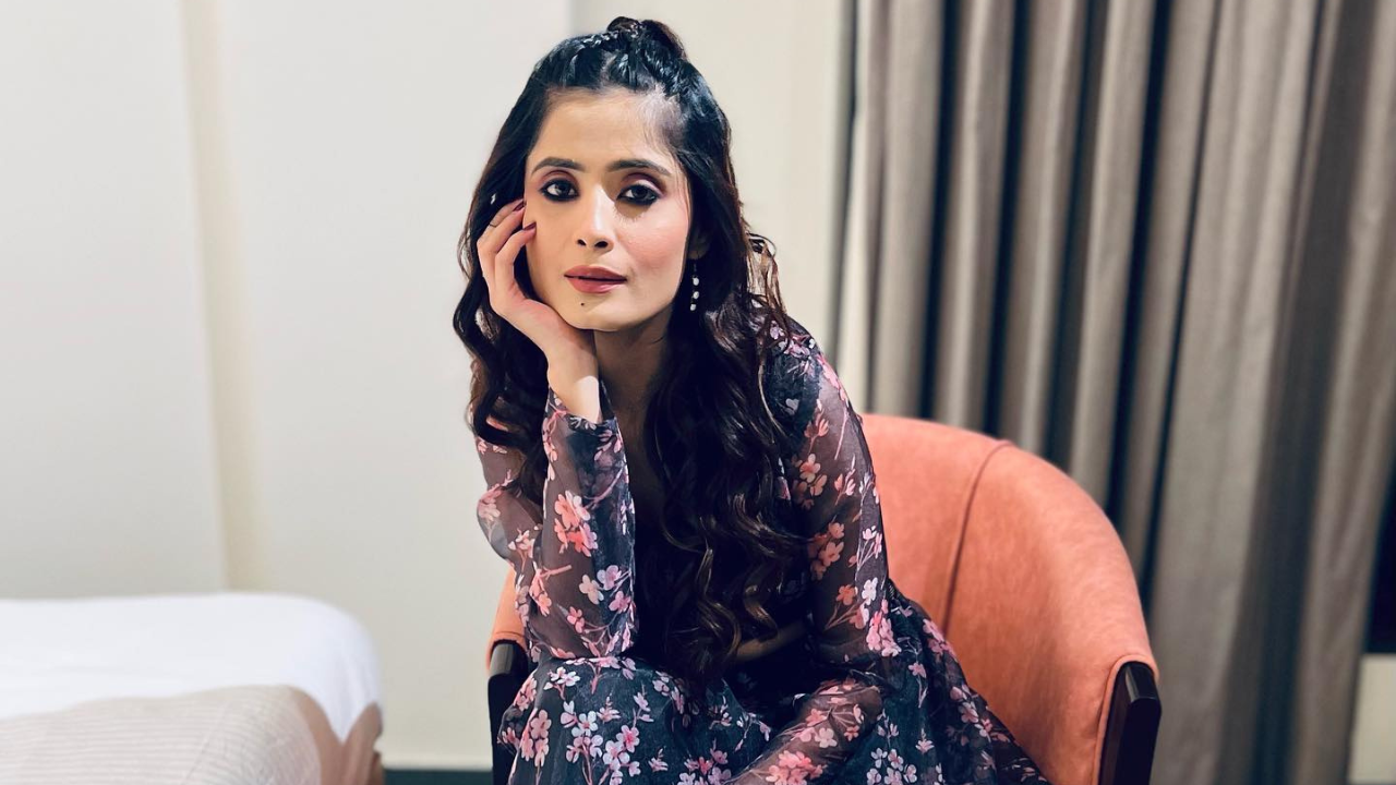 Top TV News: Vaishali Takkar&rsquo;s demise sends shockwaves, Sreejita De