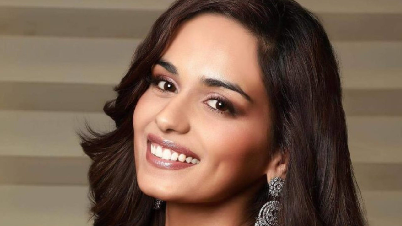 Manushi Chillar