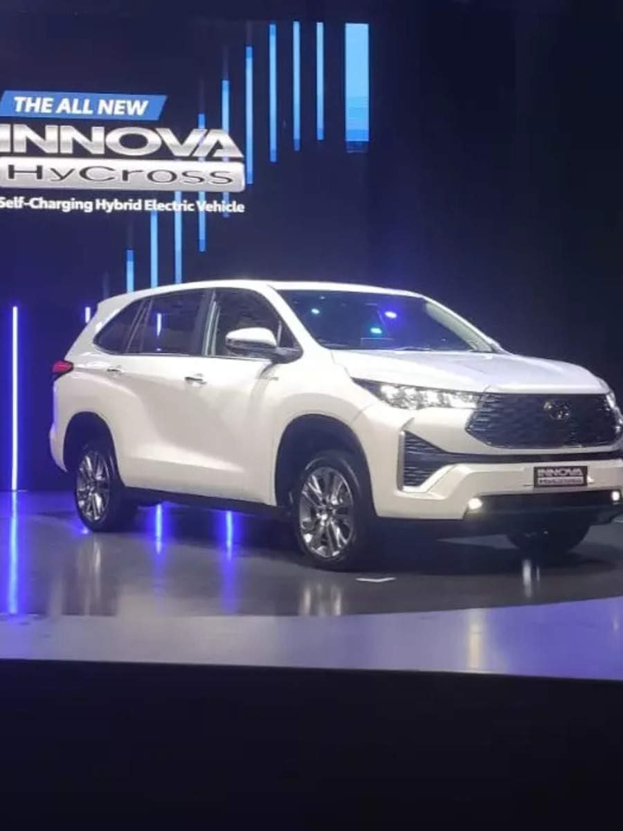 Toyota Innova Hycross Showcased In India 